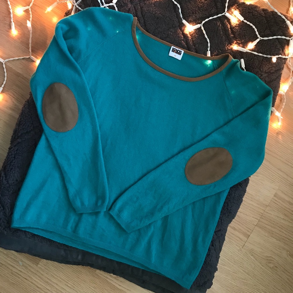 Three Quarter Sleeve Sweater